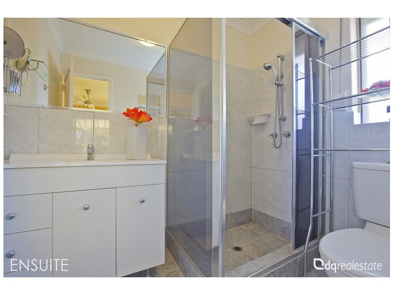 6 Nicholson Place, Ballajura WA 6066