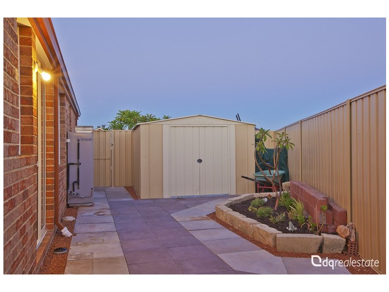 9 Bonita Way, Tapping WA 6065