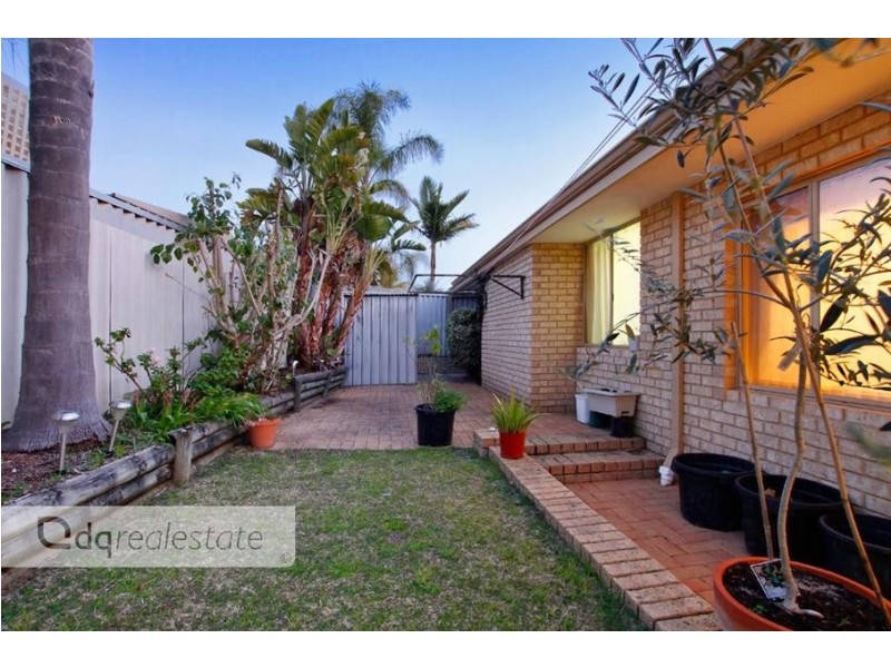 39 Chichester Drive, Woodvale WA 6026