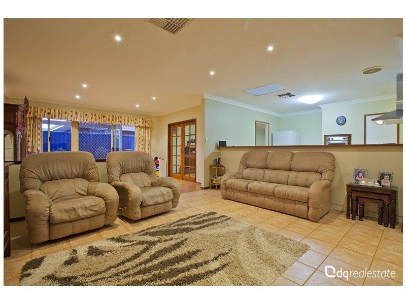 7 Eglinton Crescent, Hamersley WA 6022