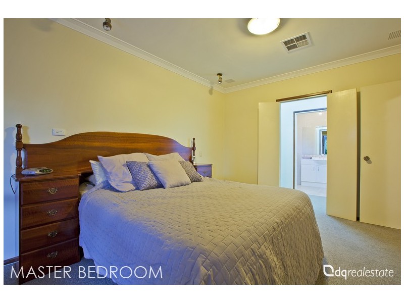 7 Eglinton Crescent, Hamersley WA 6022