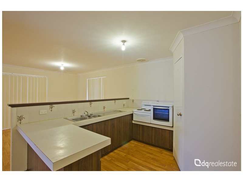 4 Roxwell Way, Girrawheen WA 6064