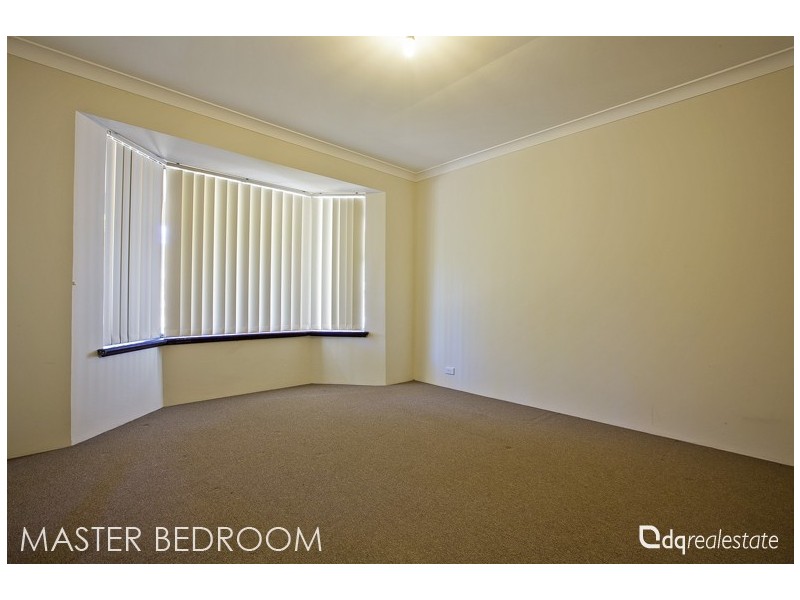 4 Roxwell Way, Girrawheen WA 6064