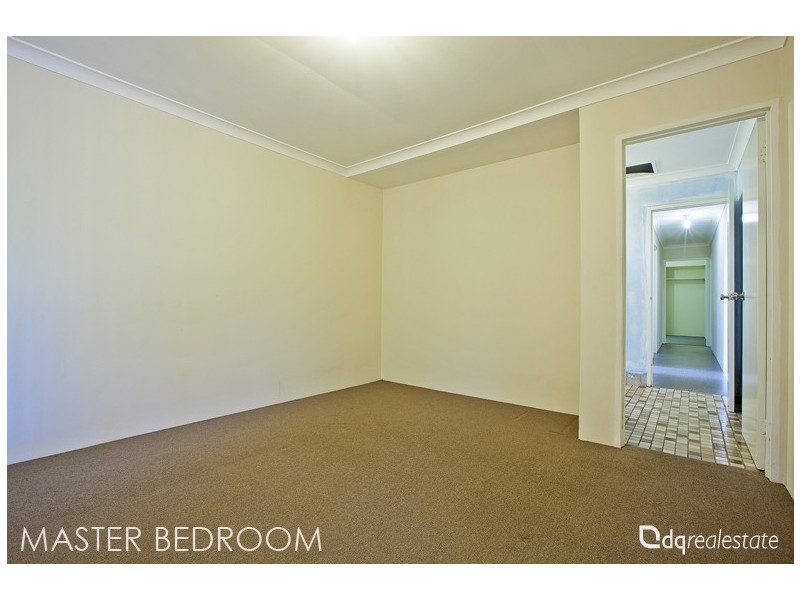 4 Roxwell Way, Girrawheen WA 6064