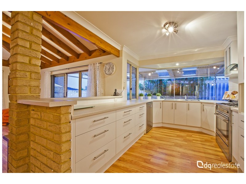 9 Marlandy Court, Woodvale WA 6026