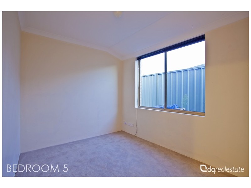 24 Firmstone Circle, Landsdale WA 6065