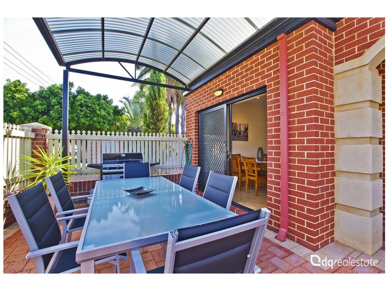 A/9 Wollong Place, Nollamara WA 6061