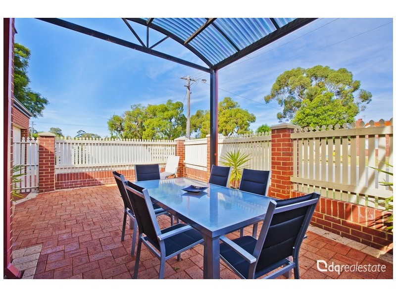 A/9 Wollong Place, Nollamara WA 6061