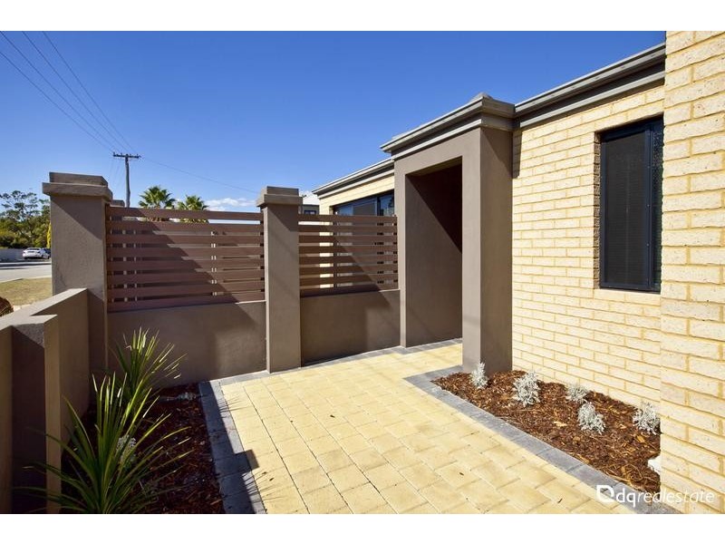 A/8 Pedlar Place, Balga WA 6061