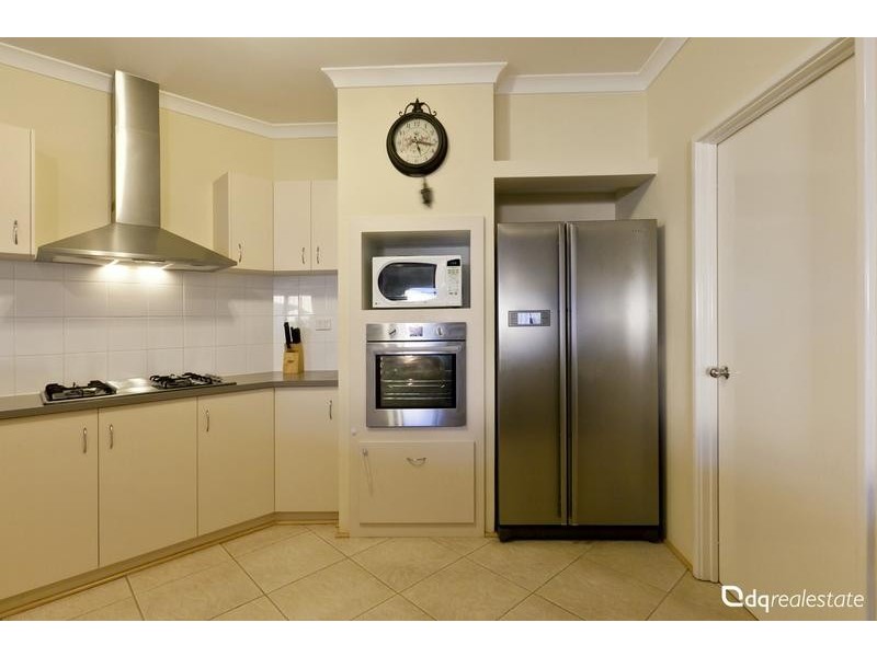 4 Cozens Road, Tapping WA 6065