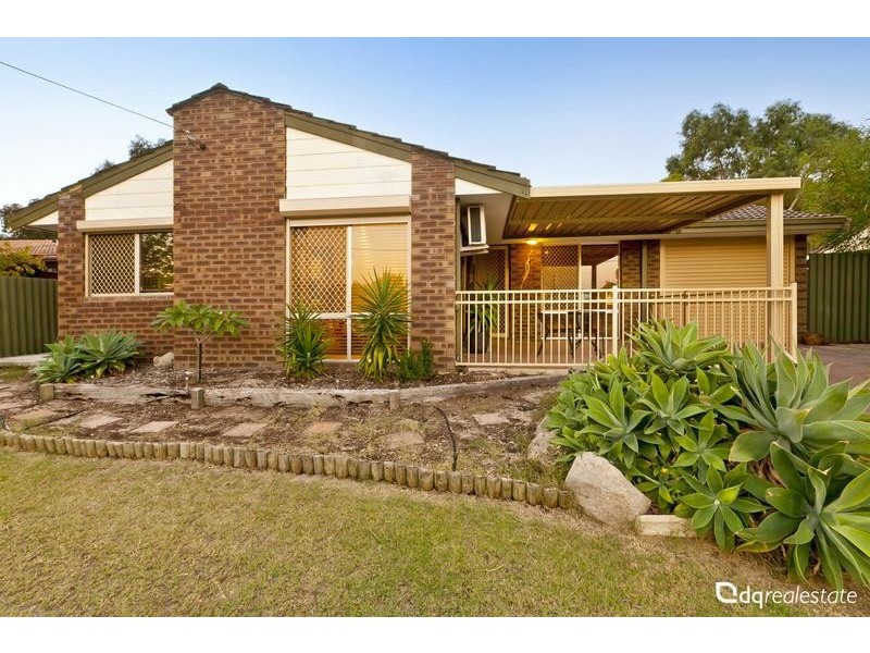 12 Madana Place, Craigie WA 6025