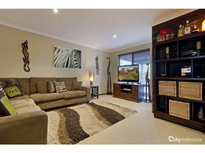 12 Madana Place, Craigie WA 6025