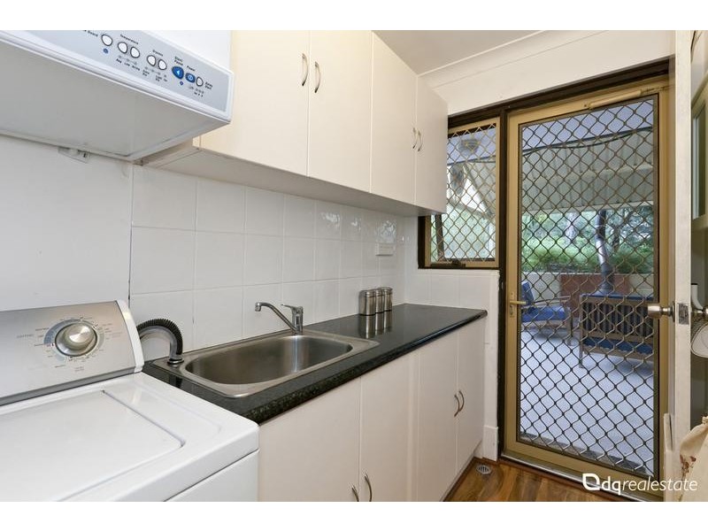 12 Madana Place, Craigie WA 6025