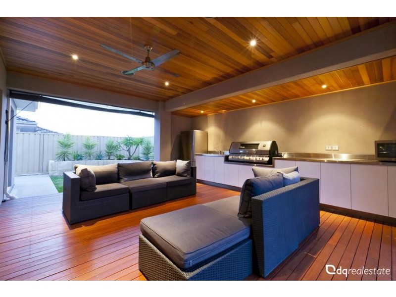 23 Braemount Road, Darch WA 6065