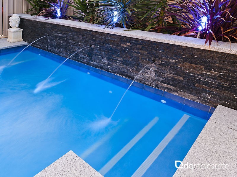 21 Hillsdale Rise, Darch WA 6065