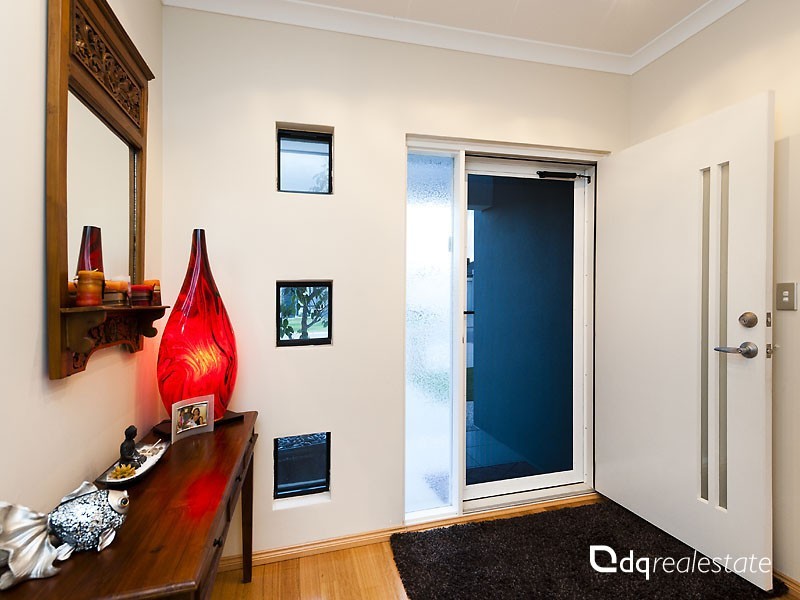 21 Hillsdale Rise, Darch WA 6065