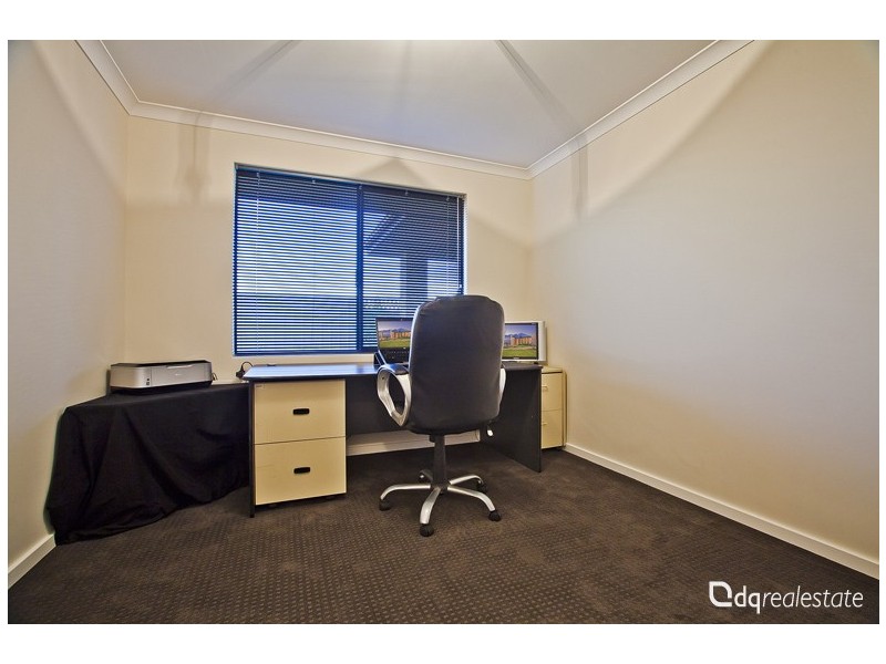 33 Bathurst Gardens, Darch WA 6065