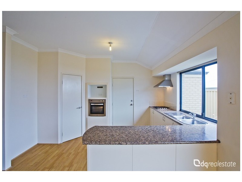 7 Cozens Road, Tapping WA 6065