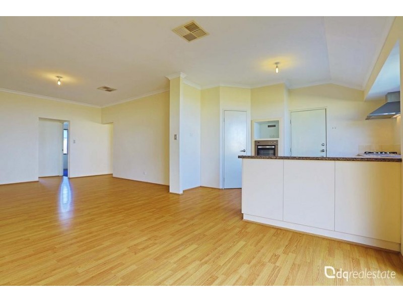 7 Cozens Road, Tapping WA 6065