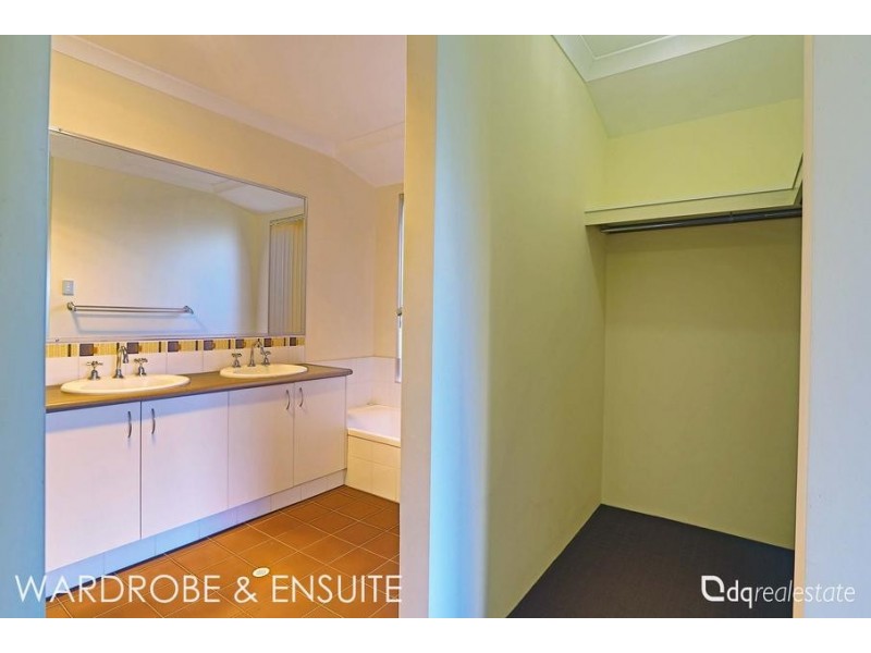 7 Cozens Road, Tapping WA 6065