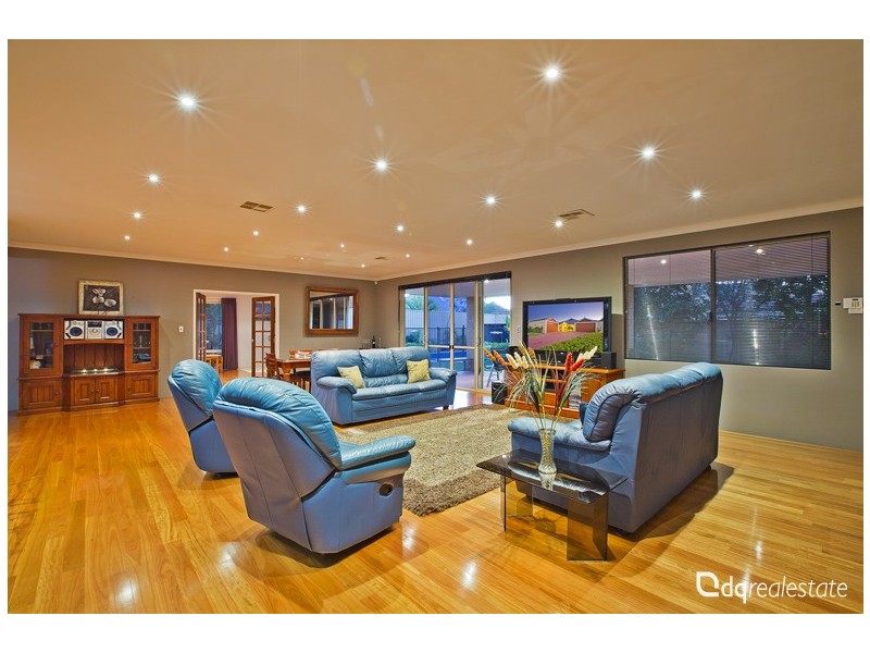 29 Limerick Crescent, Darch WA 6065