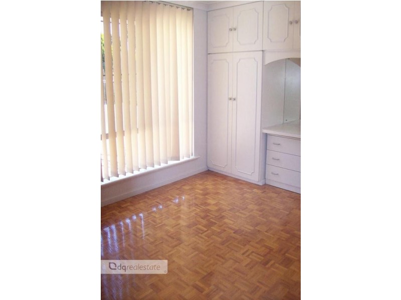 20 Whitworth Avenue, Girrawheen WA 6064