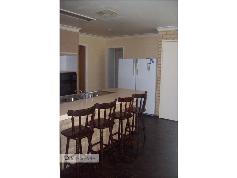 20 Whitworth Avenue, Girrawheen WA 6064