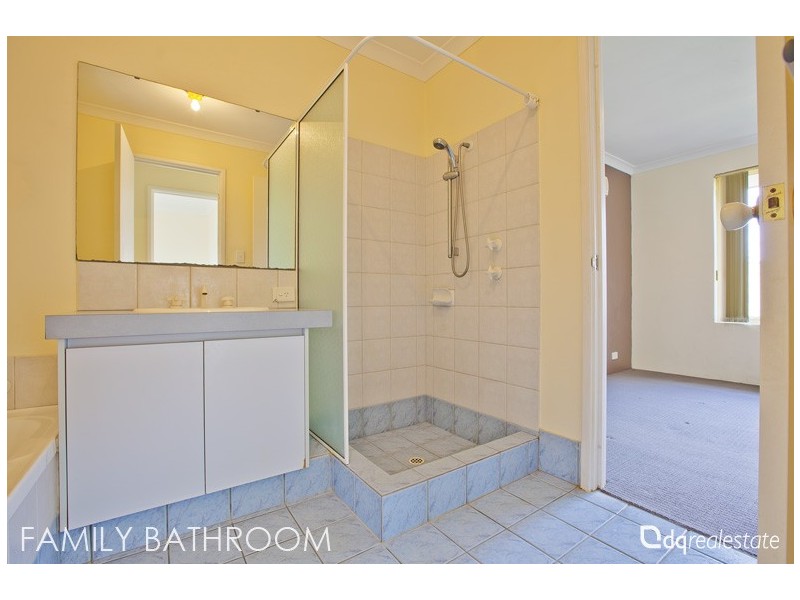 17C Fletching Street, Balga WA 6061