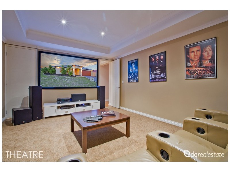 1 Shiralee Bend, Carramar WA 6031