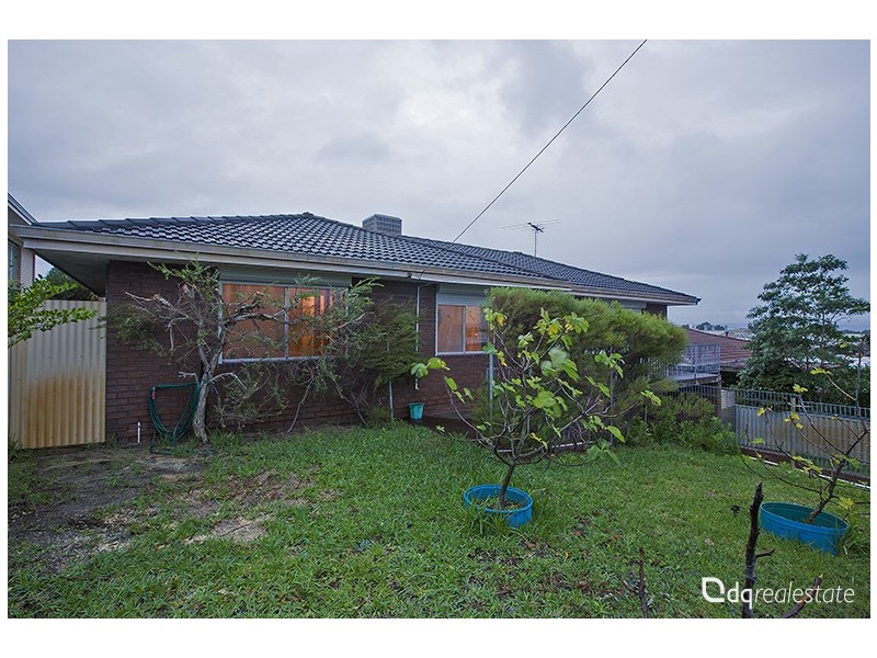 37 Sanderson Street, Embleton WA 6062