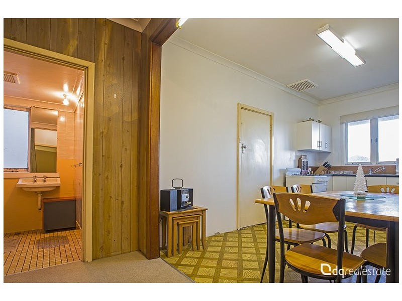 29 Findon Crescent, Westminster WA 6061