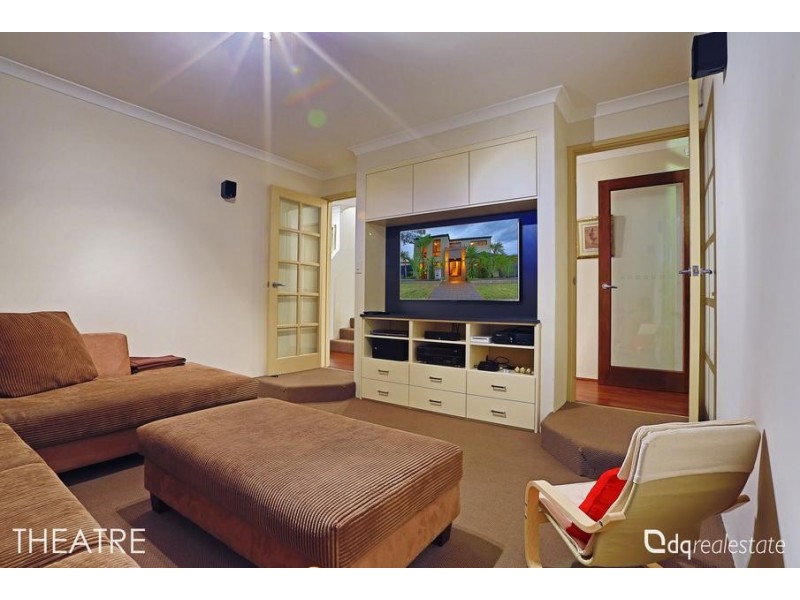 6 Colwyn Loop, Tapping WA 6065