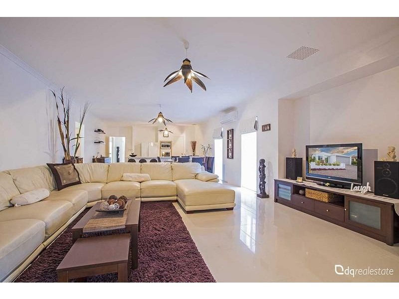 5 Gerygone Pass, Tapping WA 6065