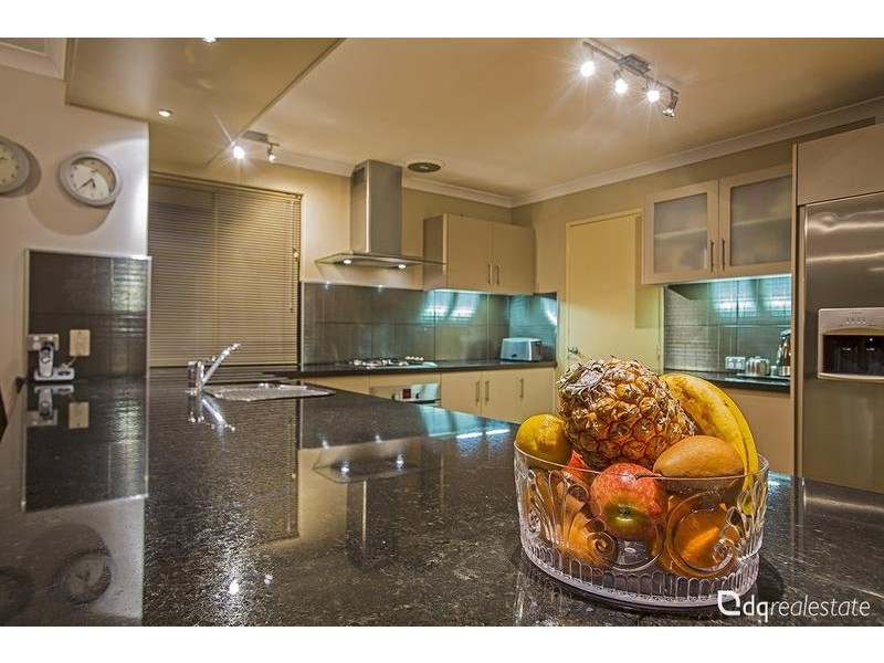 25 Palmerston Crescent, Tapping WA 6065