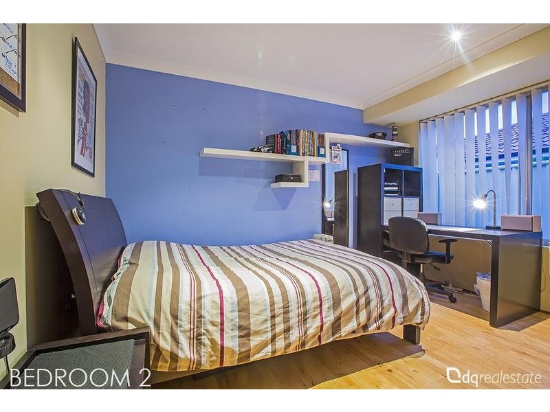 25 Palmerston Crescent, Tapping WA 6065