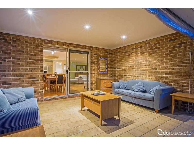 25 Palmerston Crescent, Tapping WA 6065