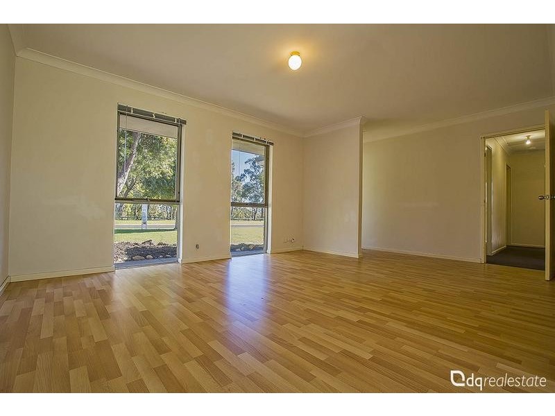 8 Waidup Street, Wanneroo WA 6065