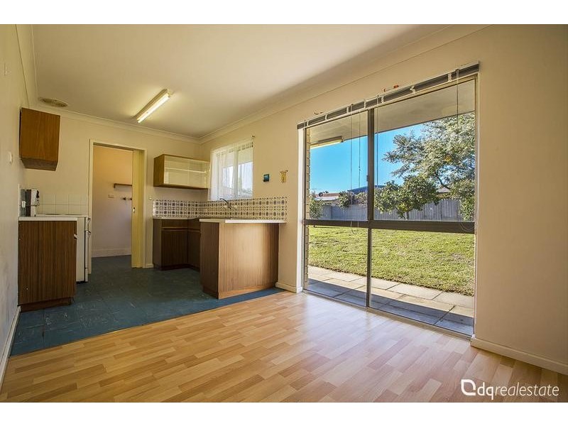 8 Waidup Street, Wanneroo WA 6065