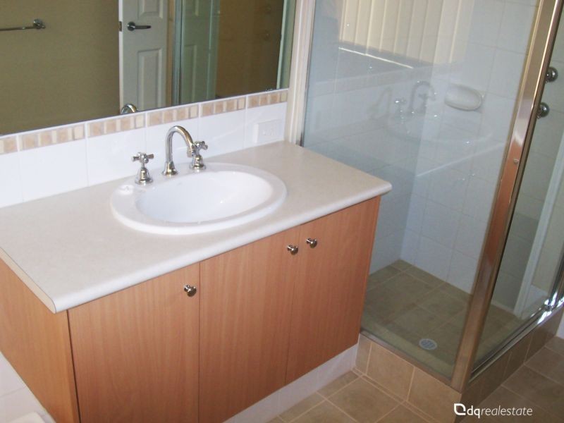 27 Condro Bend, Sinagra WA 6065