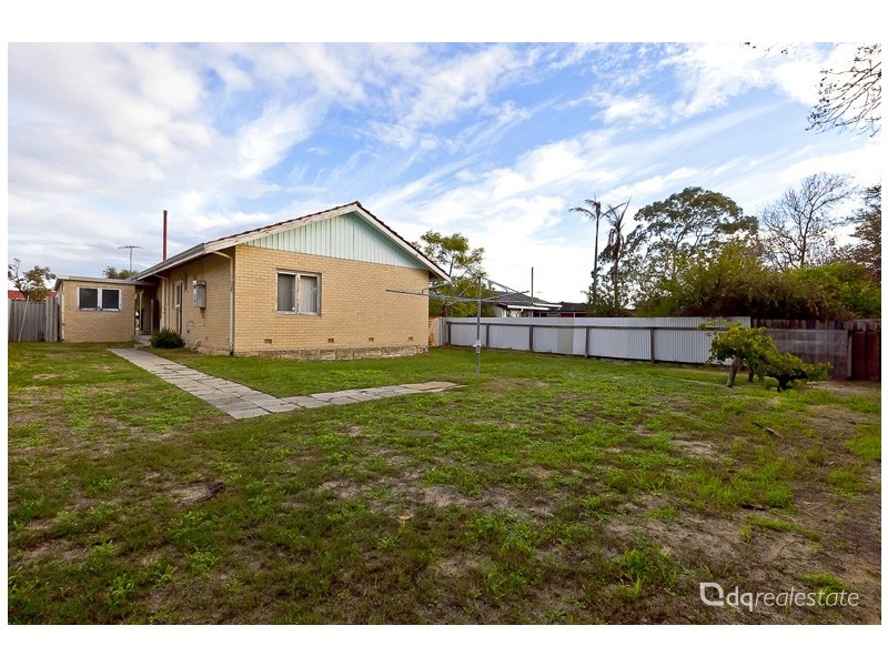 25 Garrick Way, Balga WA 6061