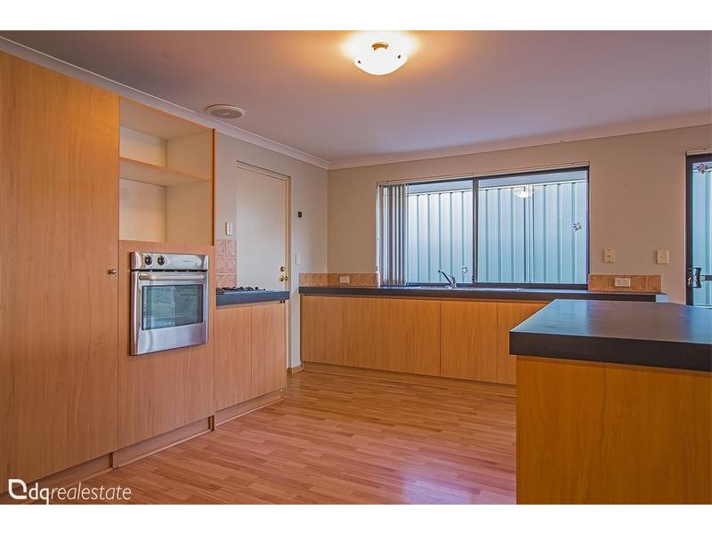 4 Olympus Loop, Merriwa WA 6030