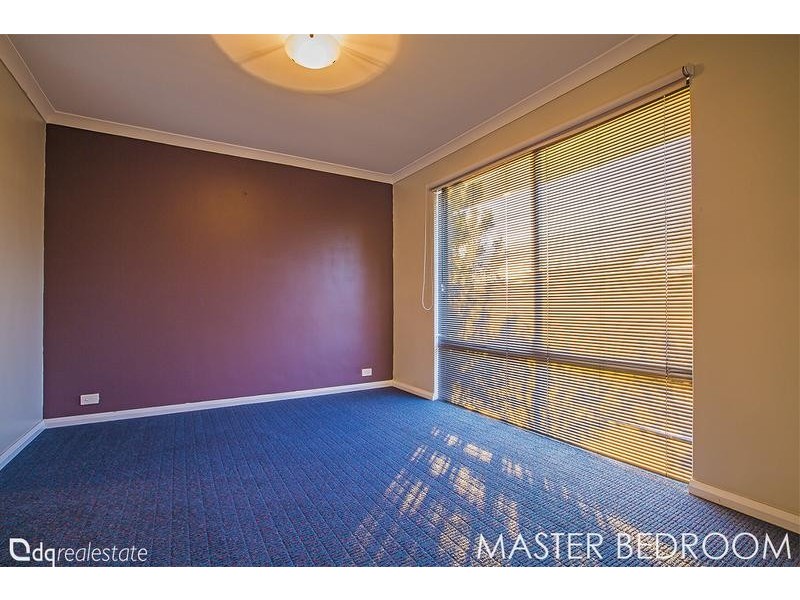 4 Olympus Loop, Merriwa WA 6030