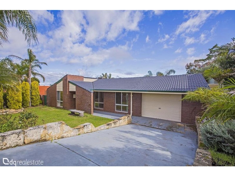 15 Uringa Way, Wanneroo WA 6065