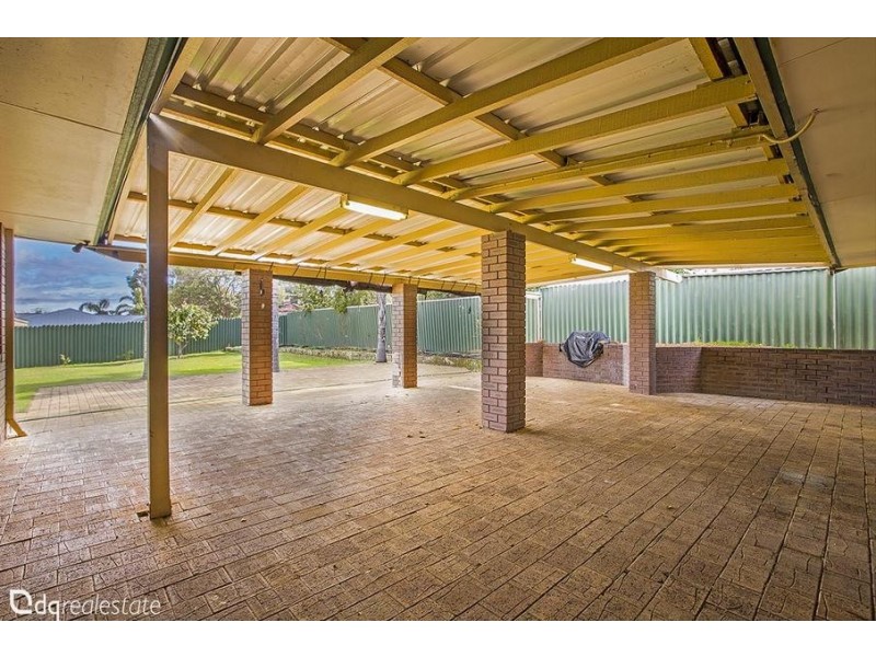 15 Uringa Way, Wanneroo WA 6065