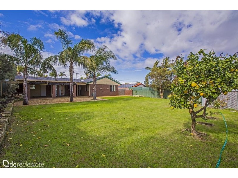 15 Uringa Way, Wanneroo WA 6065