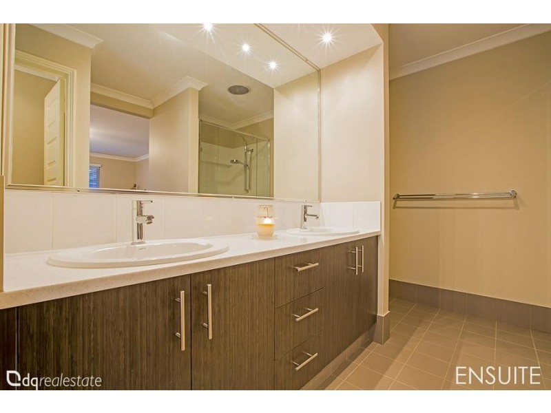 14 Eastman Turn, Tapping WA 6065