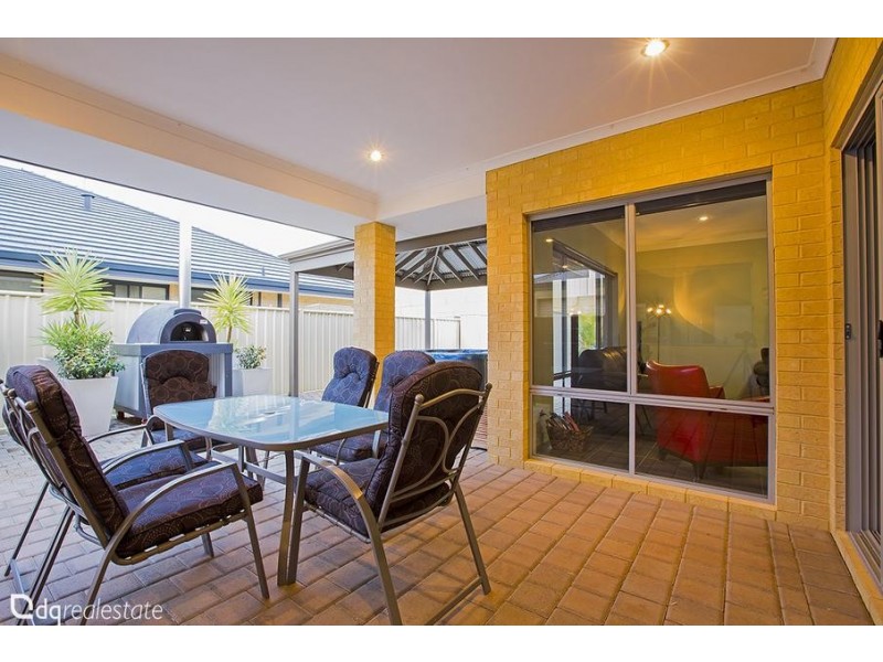 14 Eastman Turn, Tapping WA 6065