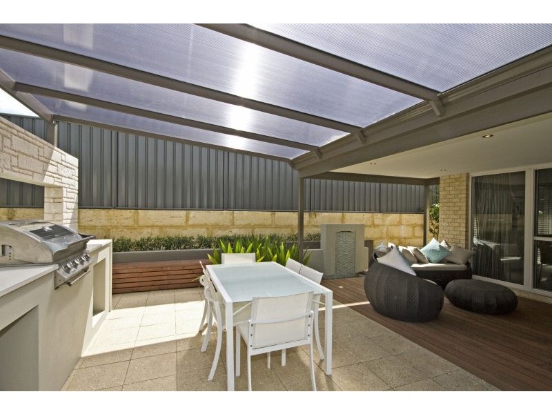 31 Botanic Ave, Banksia Grove WA 6031