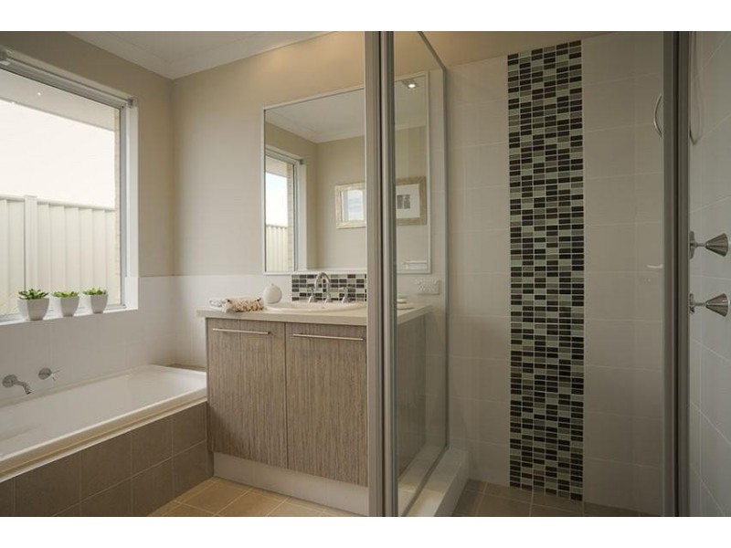 12 Gangway Turn, Alkimos WA 6038