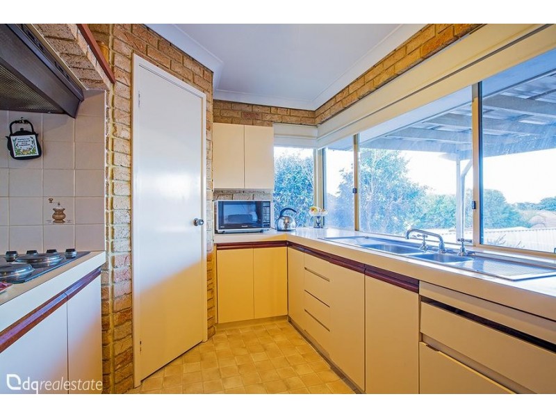 2 Fleetwood Circuit, Woodvale WA 6026